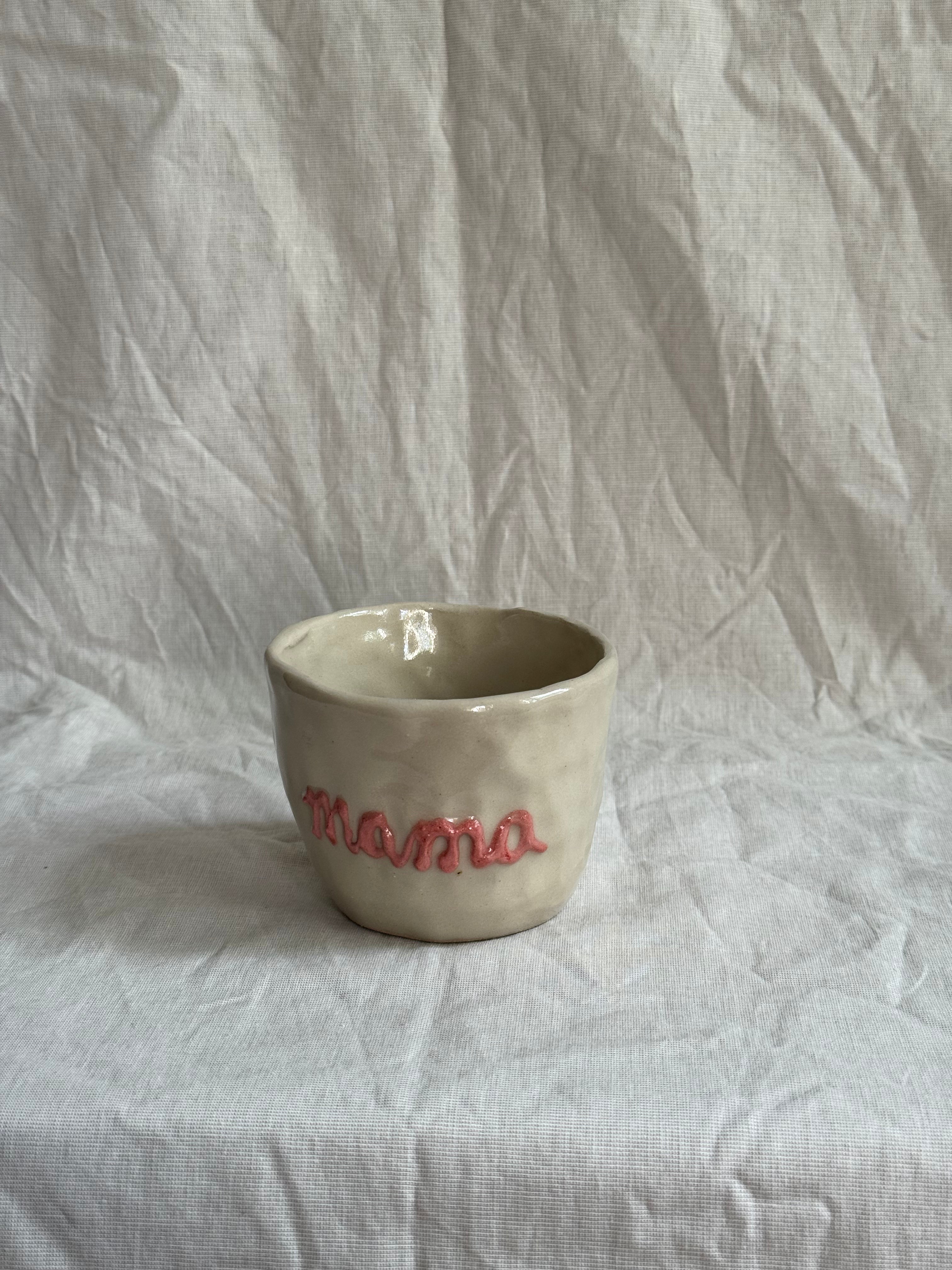Mama 3D | handgemachter Keramikbecher | Steinzeug